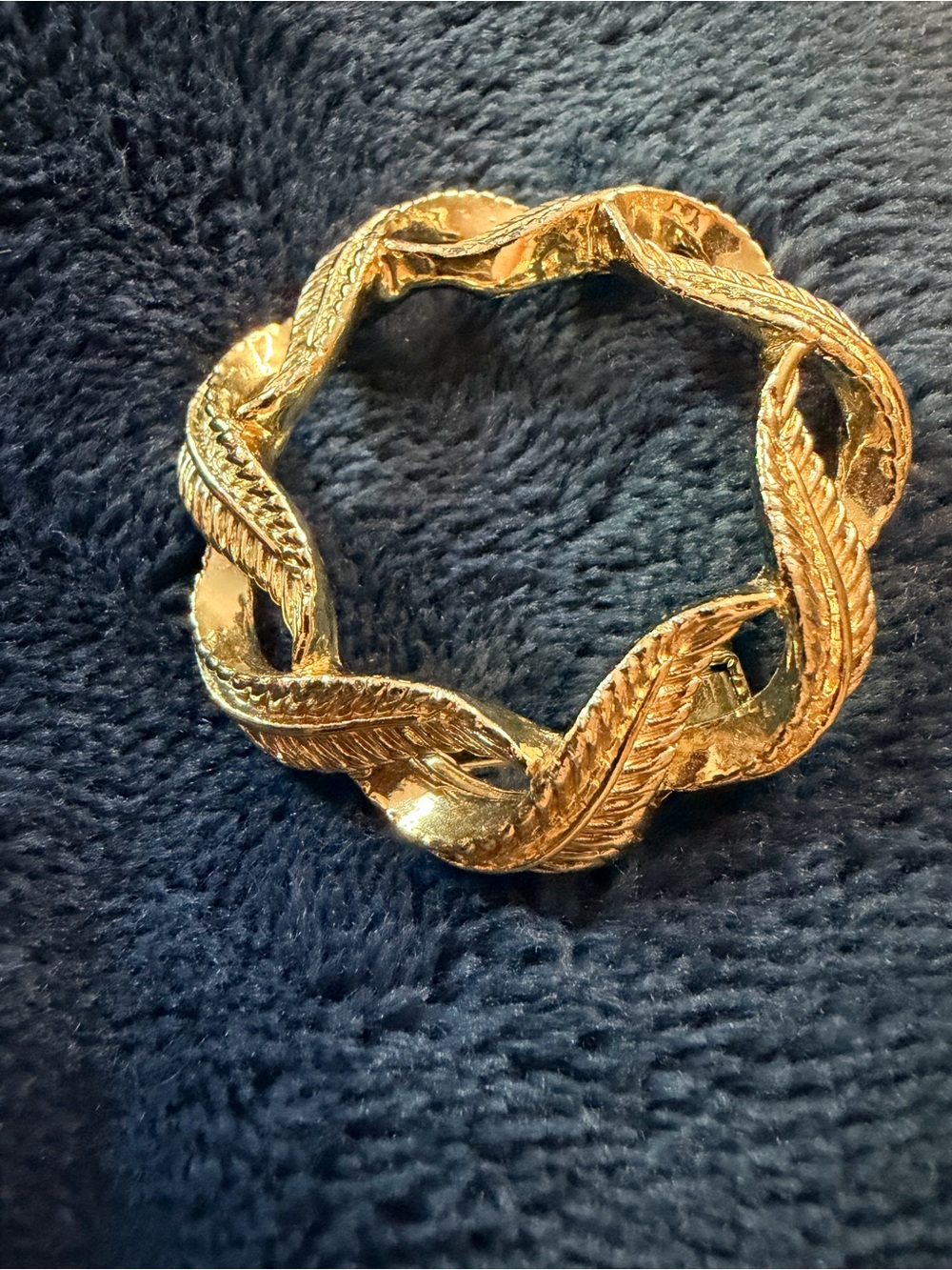 Gerry’s MCM Gold-Tone Braided Leaf Wreath Circle Brooch - Women Jewelry